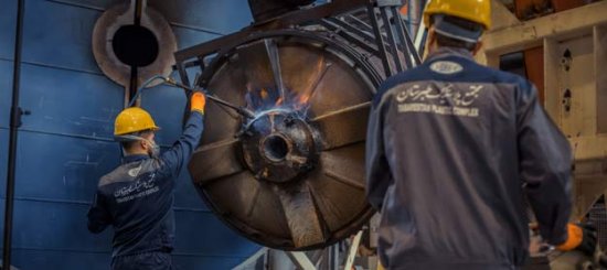 چرا مخازن آب را در ارتفاع بالا نصب میکنند؟ چرا مخازن آب را در ارتفاع بالا نصب میکنند؟